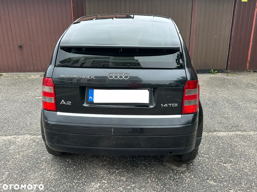 Audi A2 - 8