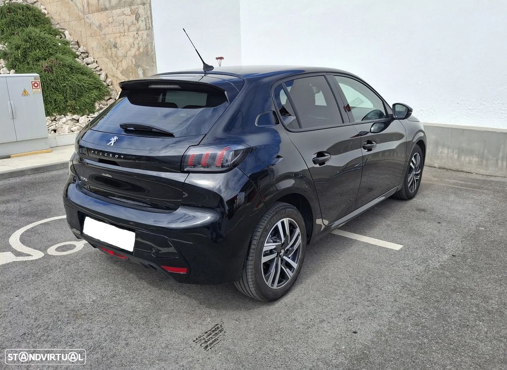Peugeot 208 1.2 PureTech Allure Pack - 4