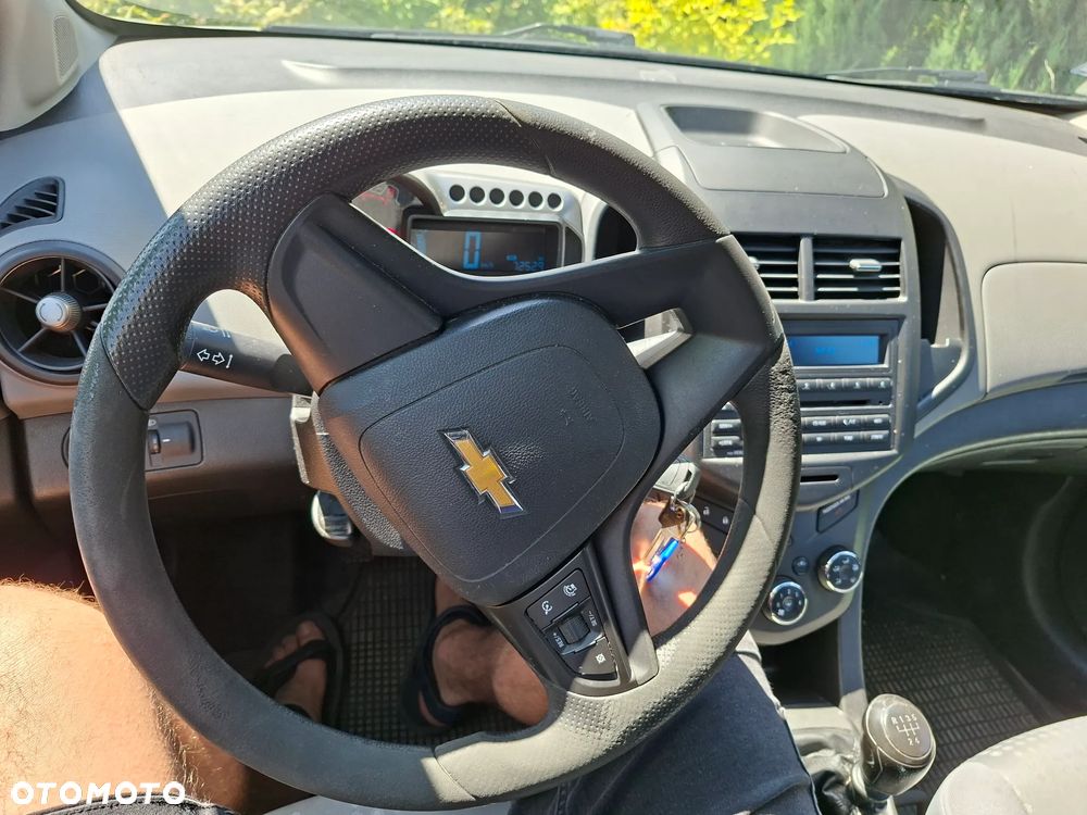 Chevrolet Aveo 1.2 LS - 3