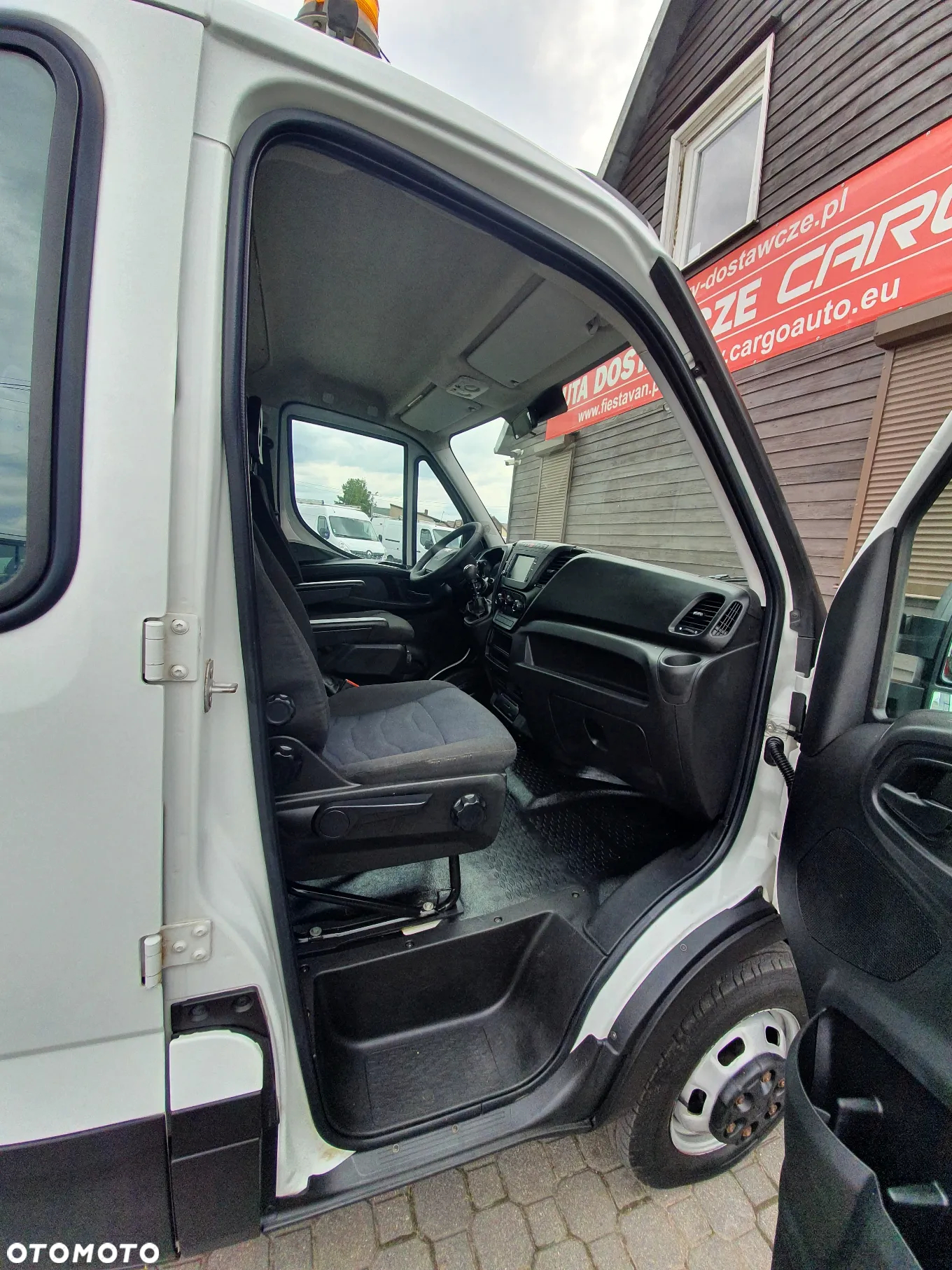 Iveco DAILY 35C15 C 15 - 16