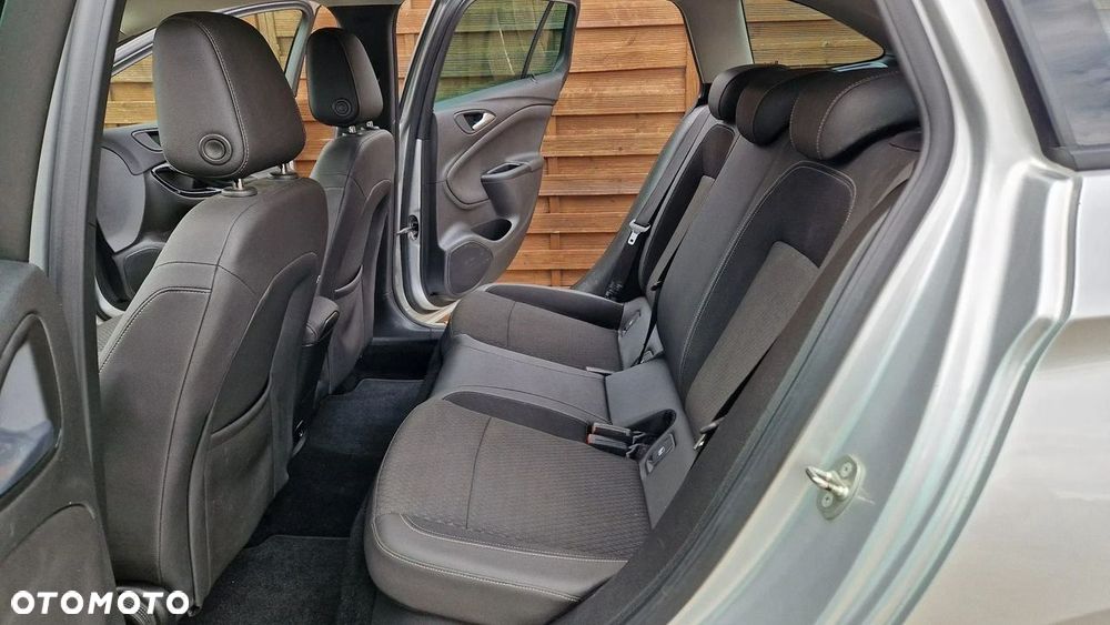 Opel Astra - 21
