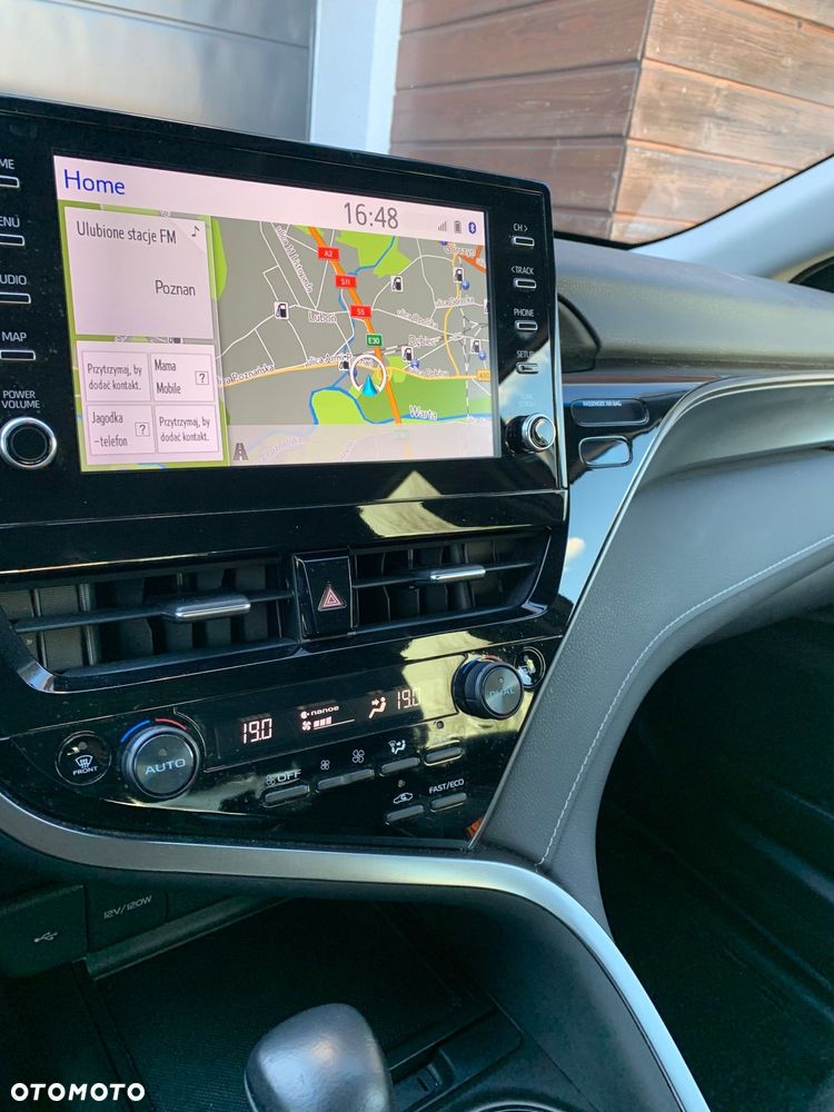 Toyota Camry 2.5 Hybrid Prestige CVT - 10