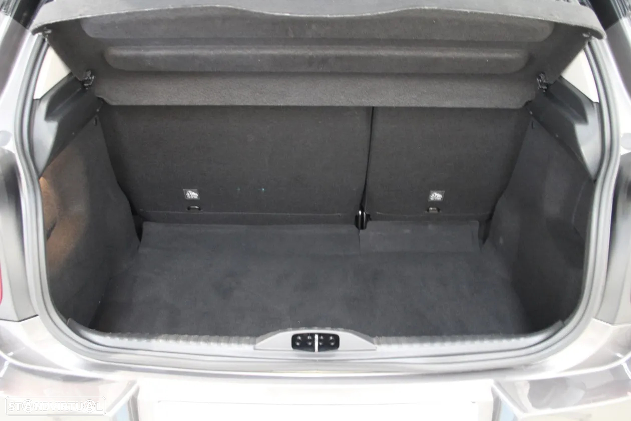 Citroën C3 1.2 PureTech Max - 26