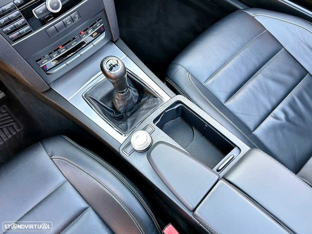 Mercedes-Benz E 220 CDi Avantgarde BlueEfficiency - 19