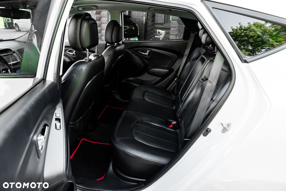 Hyundai ix35 2.0 CRDi 4WD Automatik Premium - 20