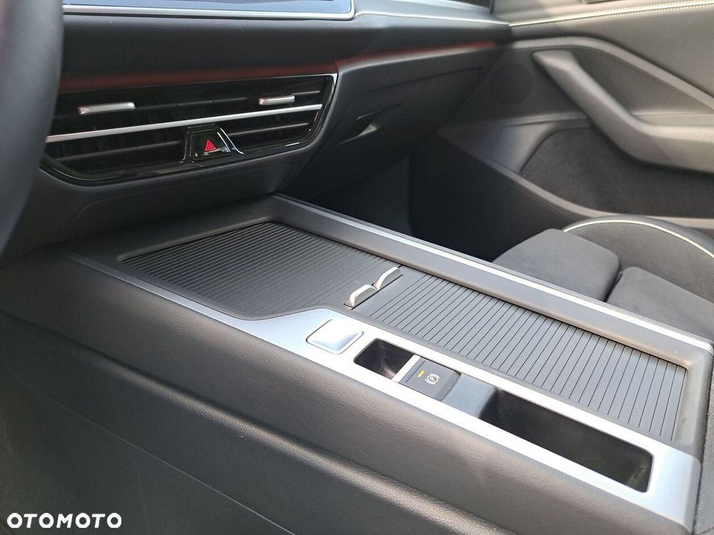 Volkswagen Passat - 16