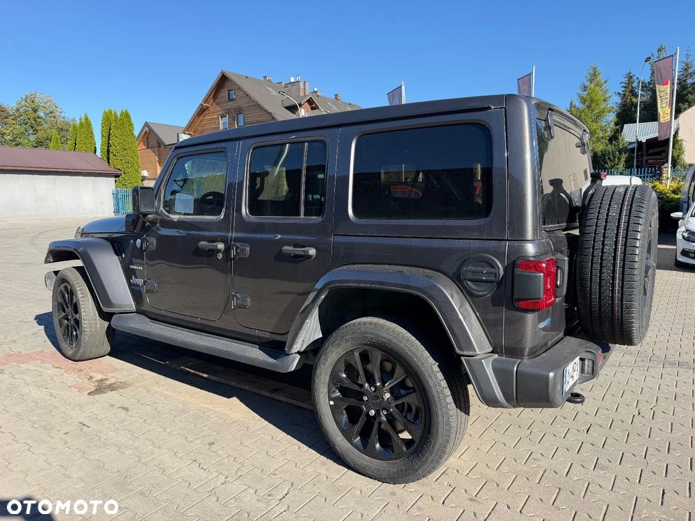Jeep Wrangler - 3