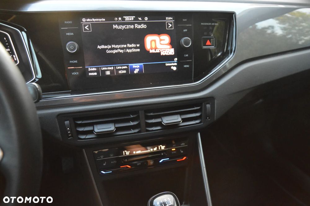 Volkswagen Polo 1.0 TSI Special Edition - 9