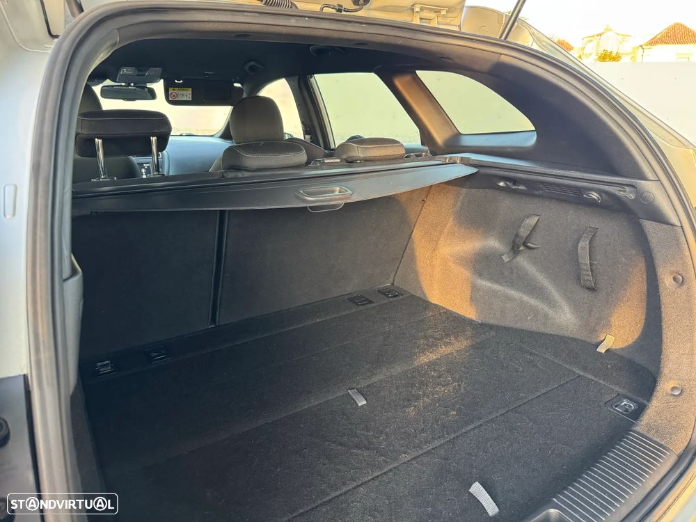 Kia Ceed SW 1.6 CRDi GT Line - 12