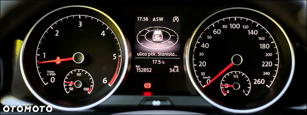 Volkswagen Golf - 22