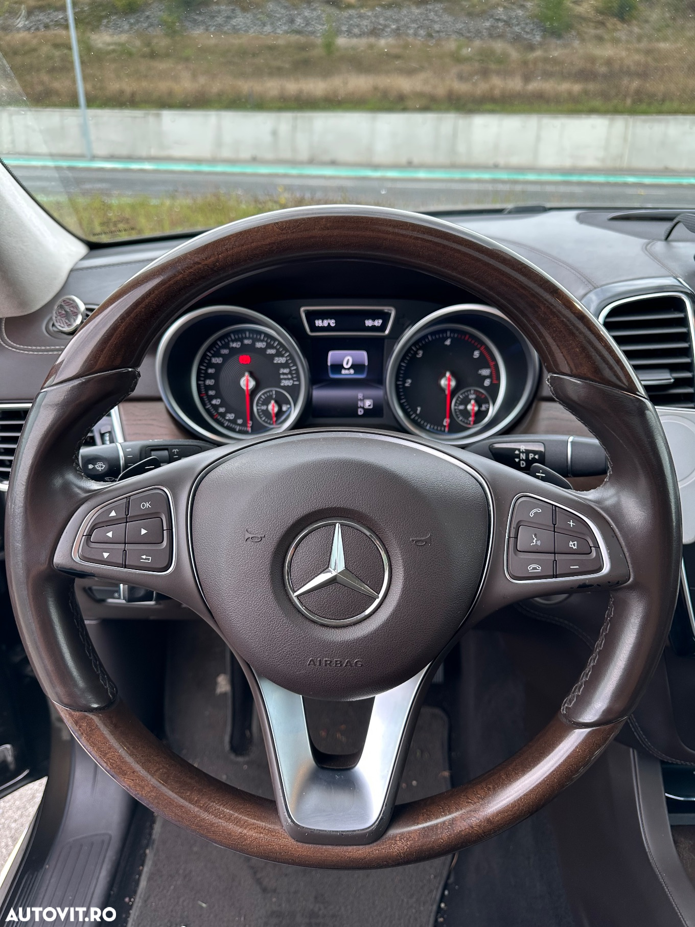 Mercedes-Benz GLE 350 d 4MATIC - 13