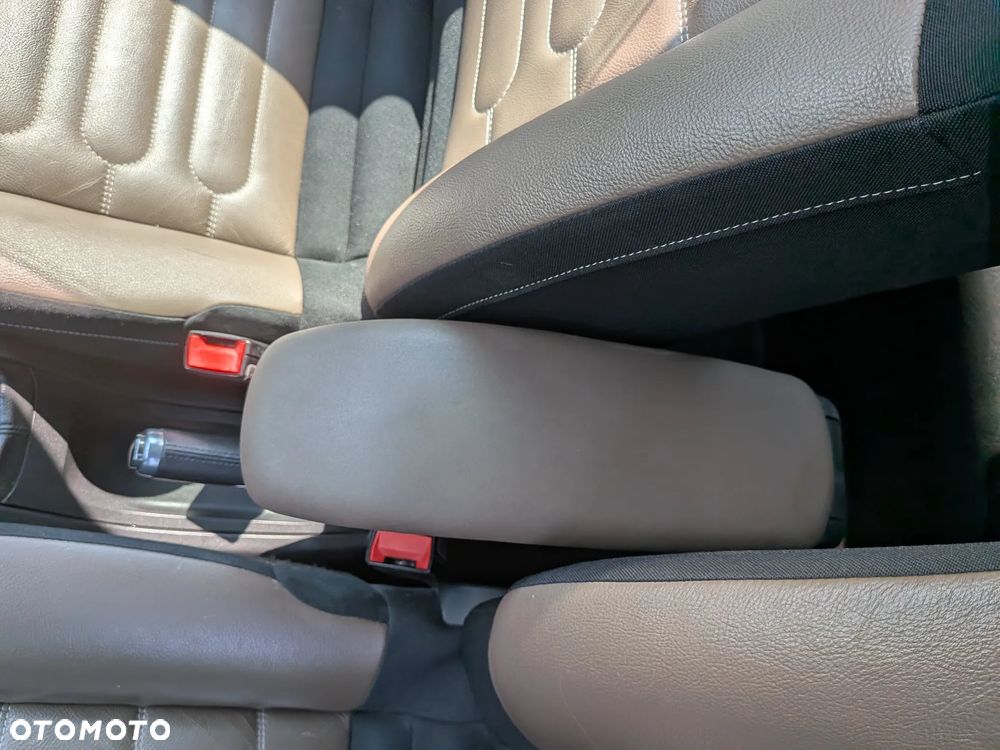 Citroën C4 Cactus 1.6 Blue HDi Shine Edition - 25