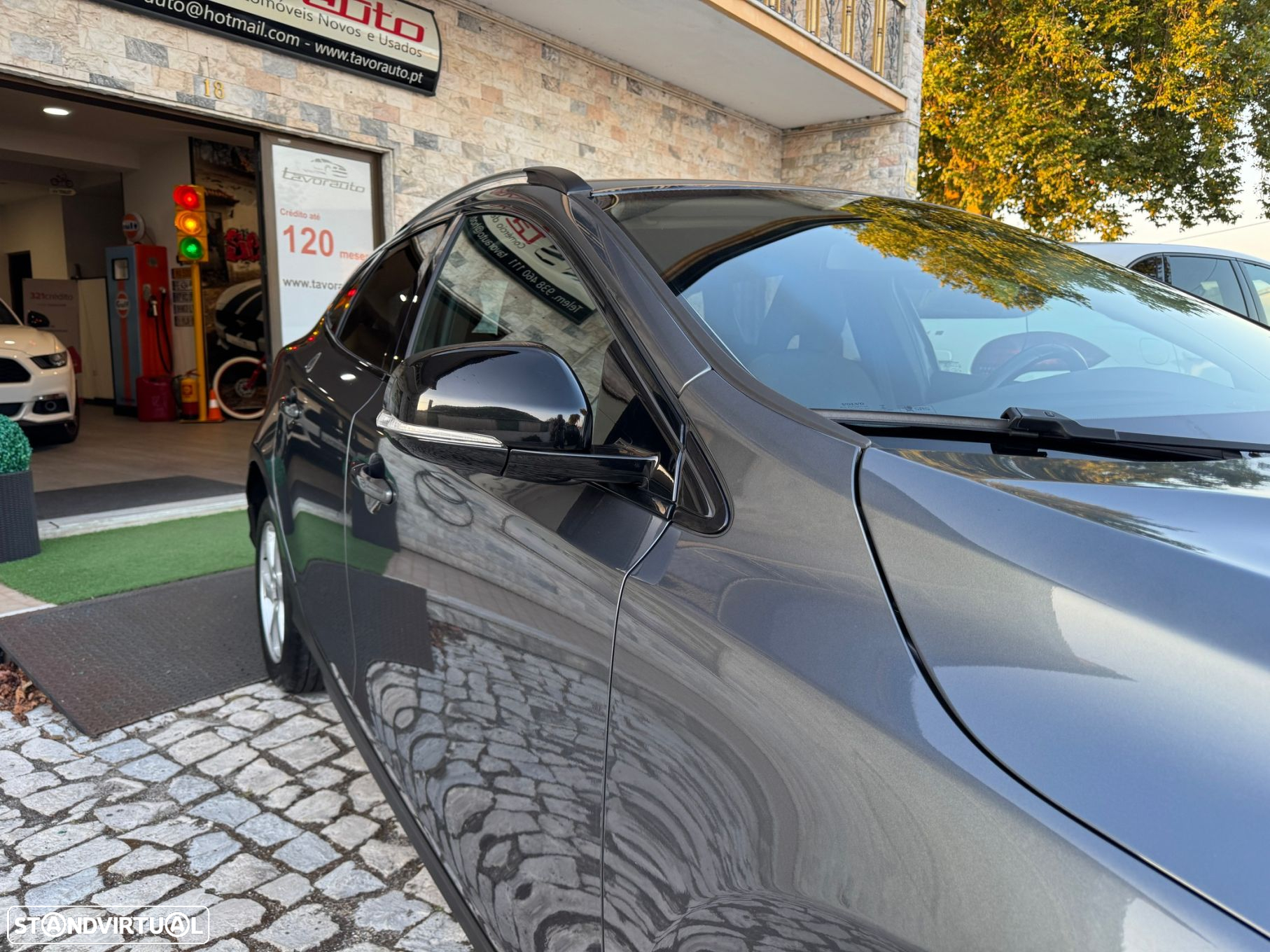 Volvo V40 Cross Country 1.6 D2 Momentum - 22