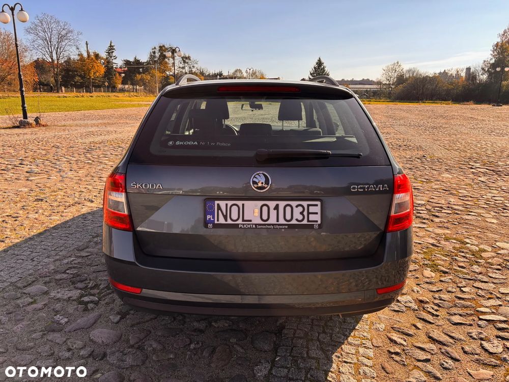 Skoda Octavia 1.4 TSI Ambition - 5