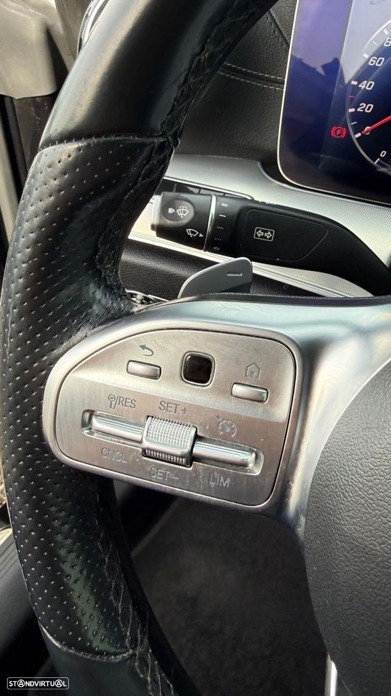 Mercedes-Benz E 220 d AMG Line - 29