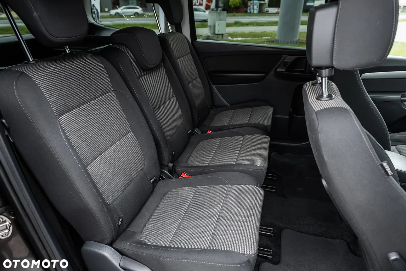 Volkswagen Sharan 2.0 TDI Comfortline - 28