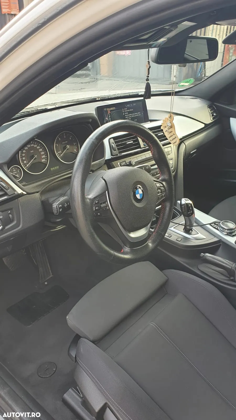 BMW Seria 3 320d DPF Cabrio Aut. - 6
