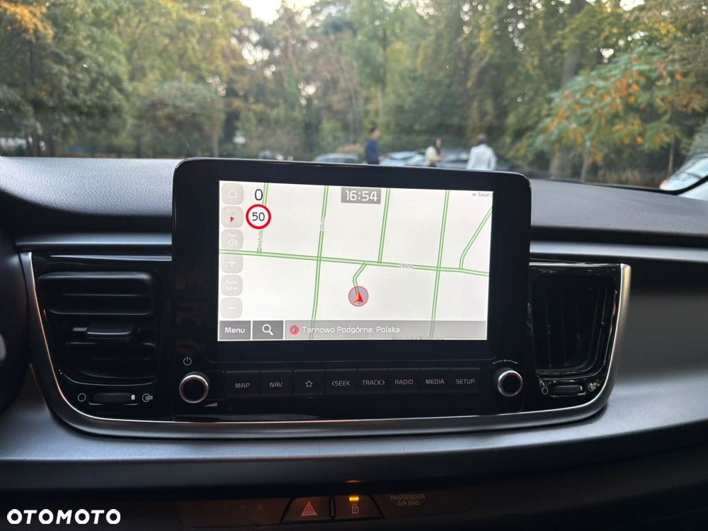 Kia Rio - 10