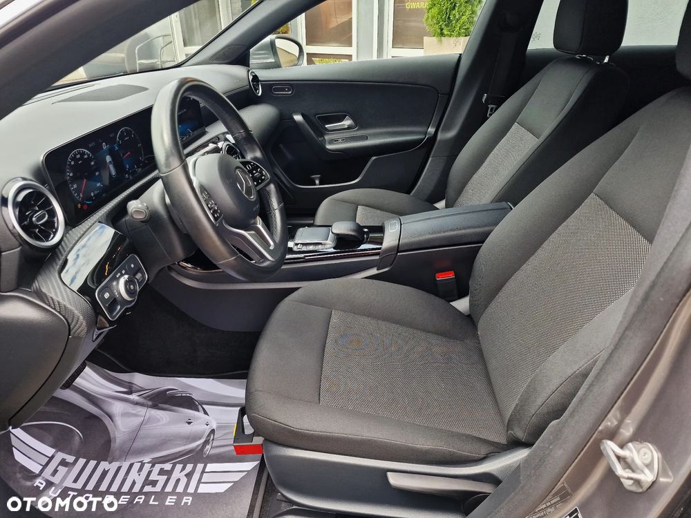 Mercedes-Benz CLA 180 d 8G-DCT Edition 2021 - 16