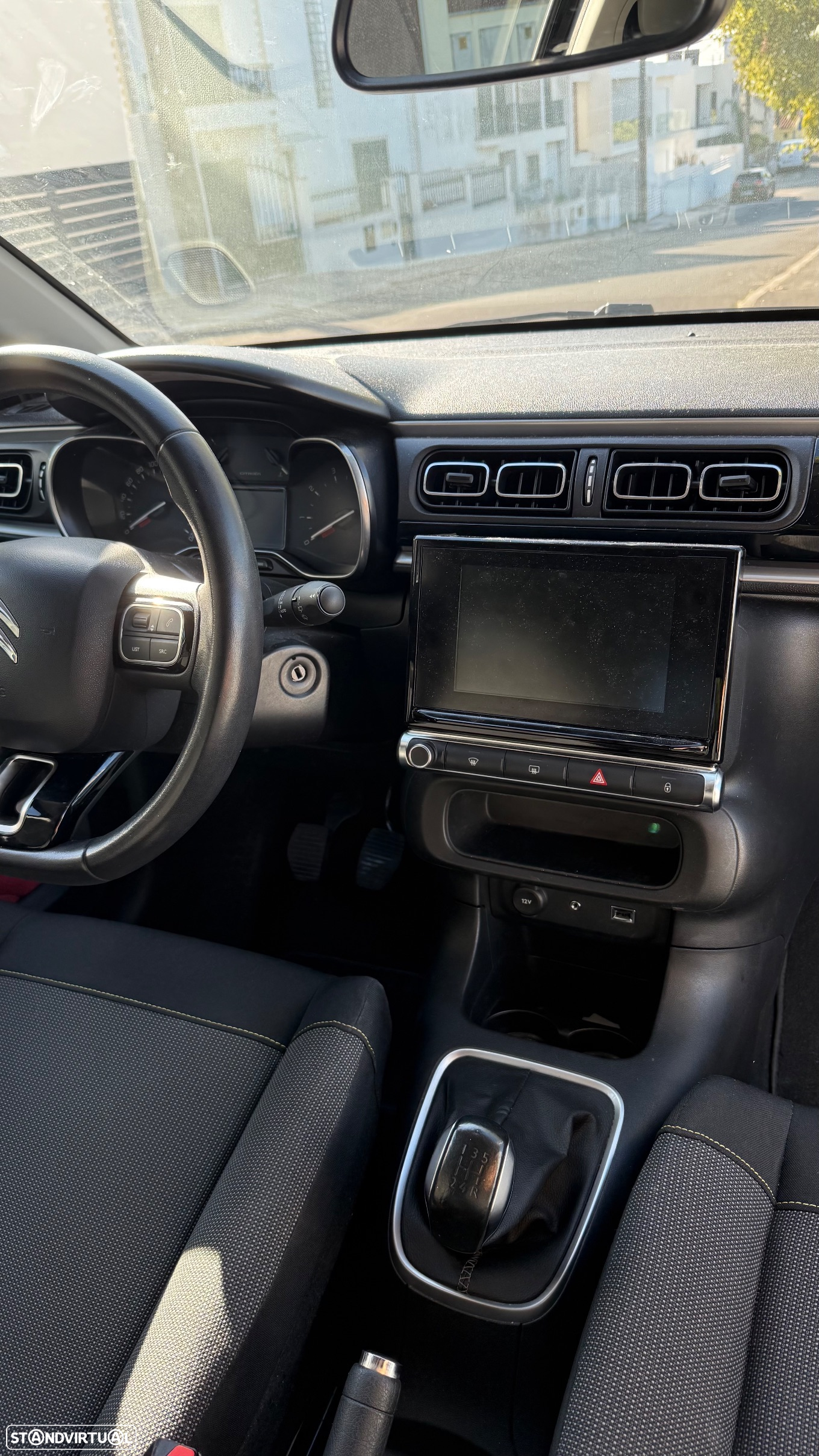 Citroën C3 1.2 PureTech Shine - 7