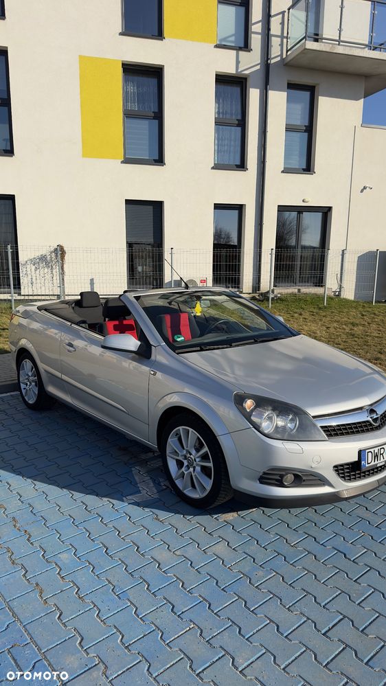 Opel Astra 1.6 Enjoy - 11
