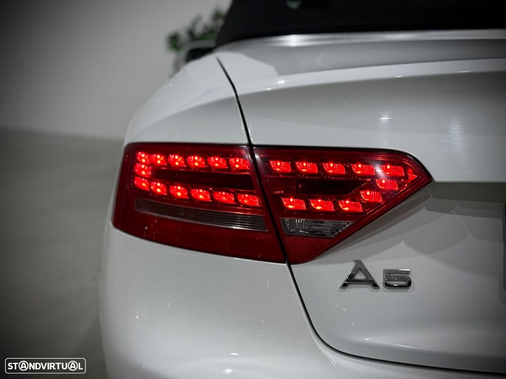 Audi A5 Cabrio 2.0 TDi - 33