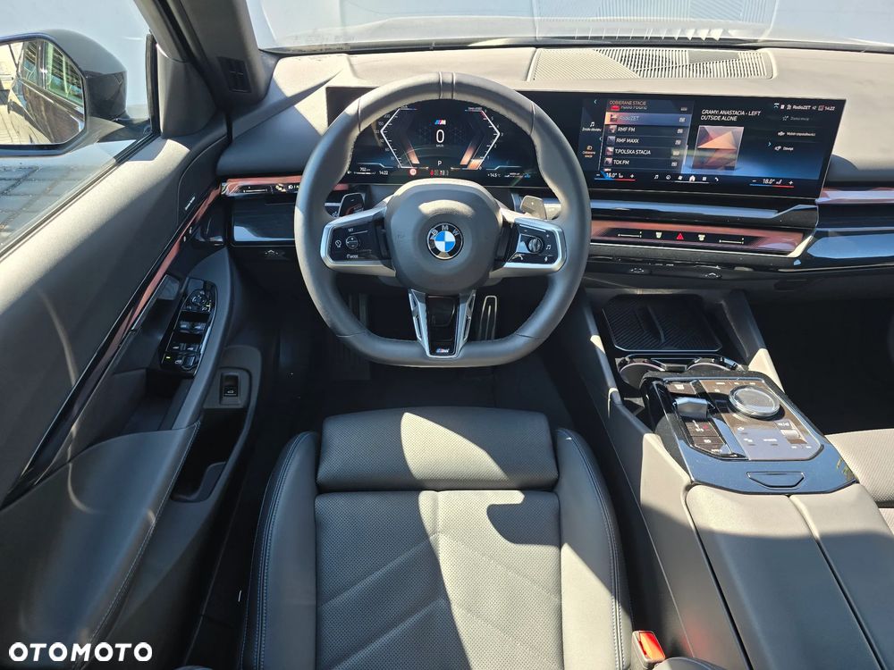 BMW Seria 5 520d xDrive mHEV M Sport - 12
