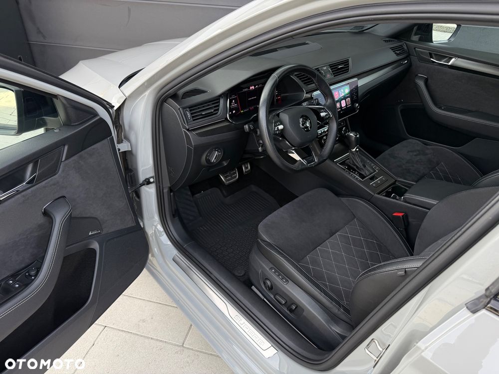 Skoda Superb 2.0 TDI SCR Sportline DSG - 6
