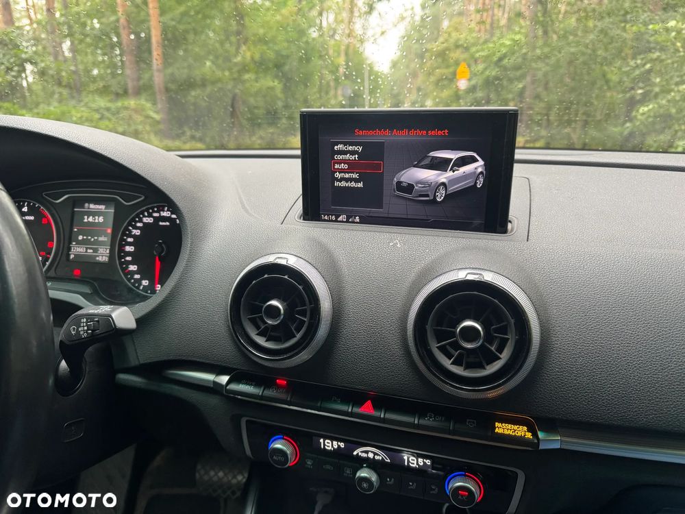 Audi A3 Sportback 1.6 TDI Sport S tronic - 7