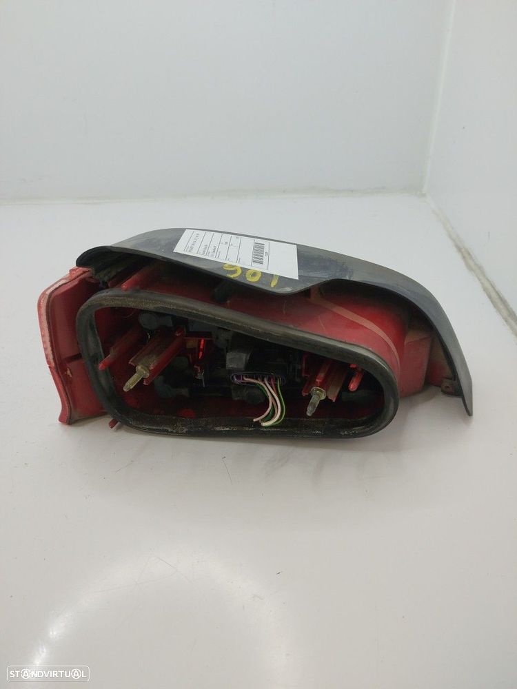 Farolim Stop Dto Peugeot 106 Ii (1A_, 1C_) - 3
