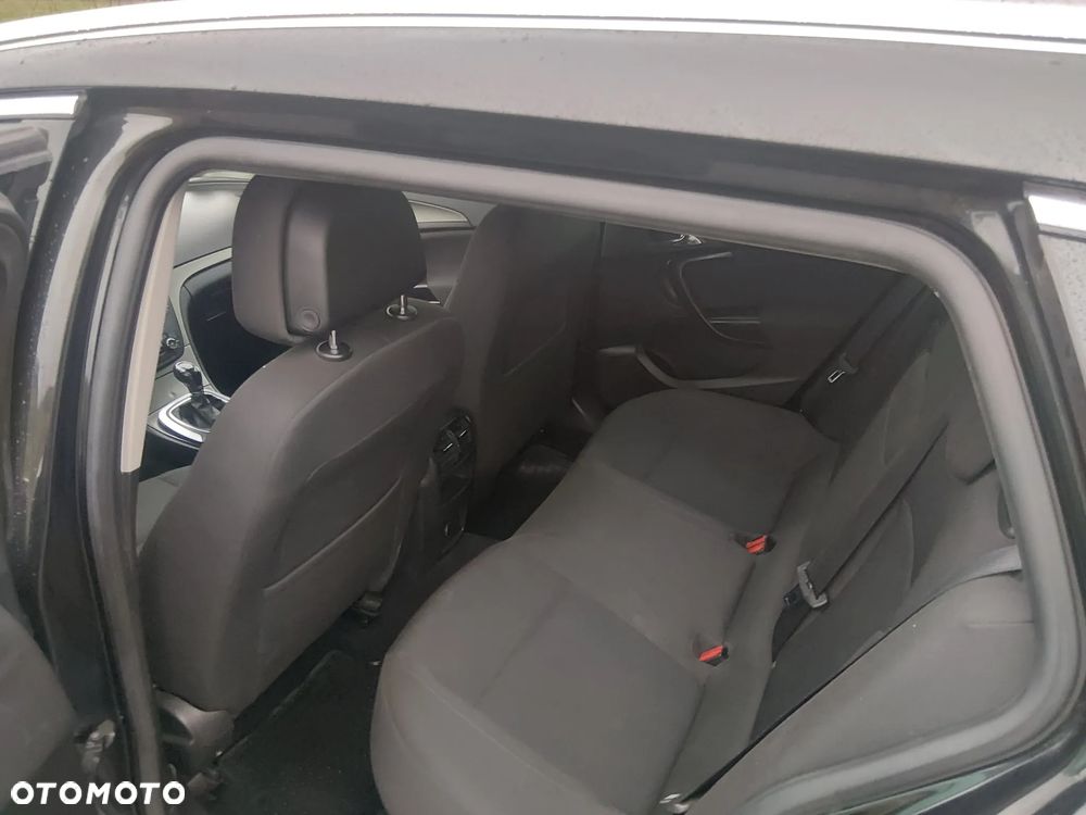 Opel Insignia 2.0 CDTI Edition - 8