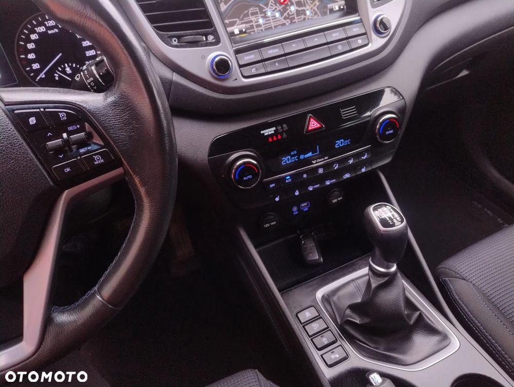 Hyundai Tucson blue 1.7 CRDi 2WD Advantage - 14