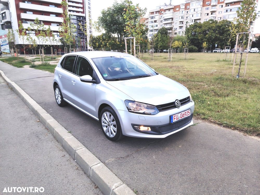 Volkswagen Polo - 2