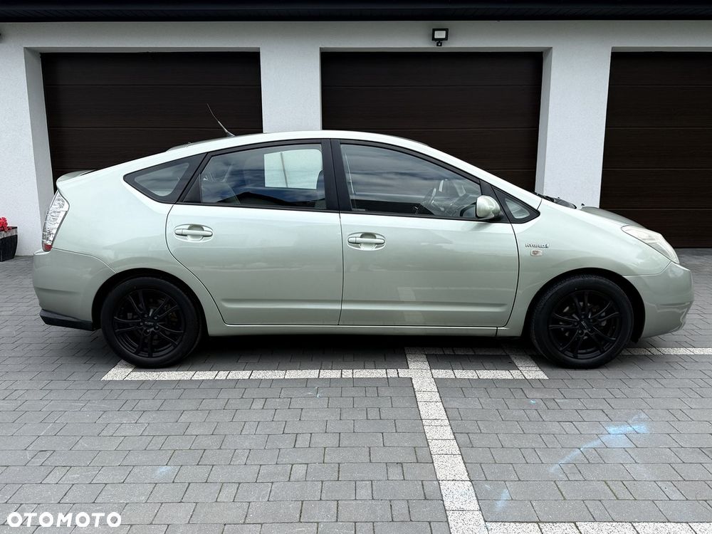 Toyota Prius 1.5 VVT-i Sol - 9