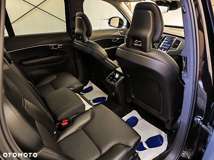 Volvo XC 90 T5 AWD Momentum 7os - 36