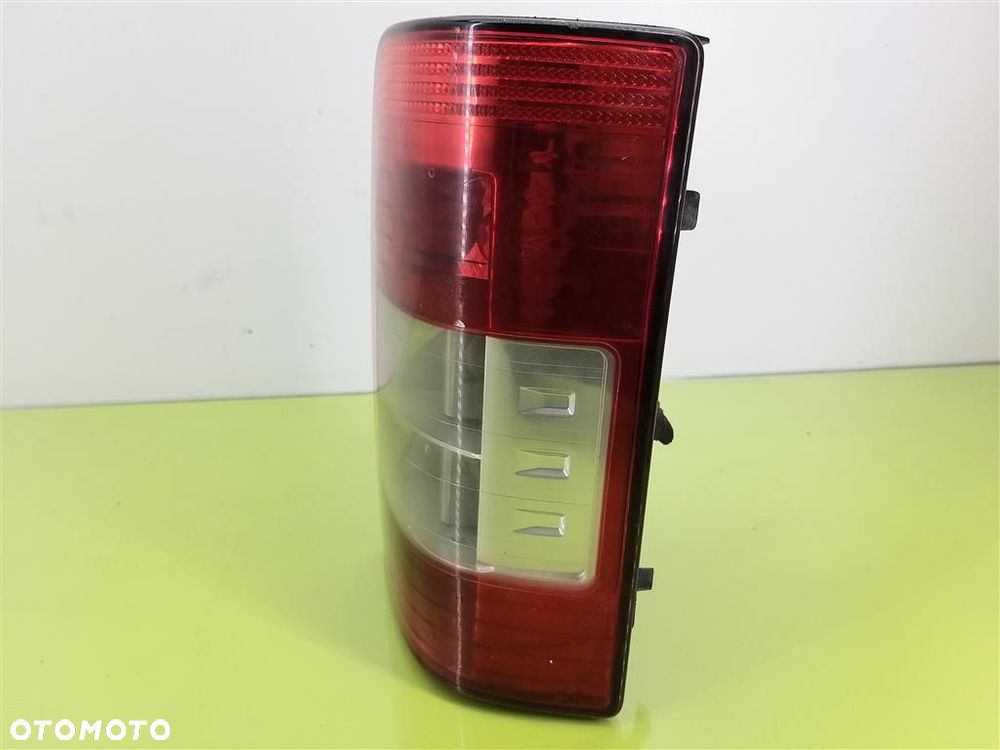Lampa prawa tylna tył Peugeot Partner I 1996-2007 BERLINGO 9657976980 - 5
