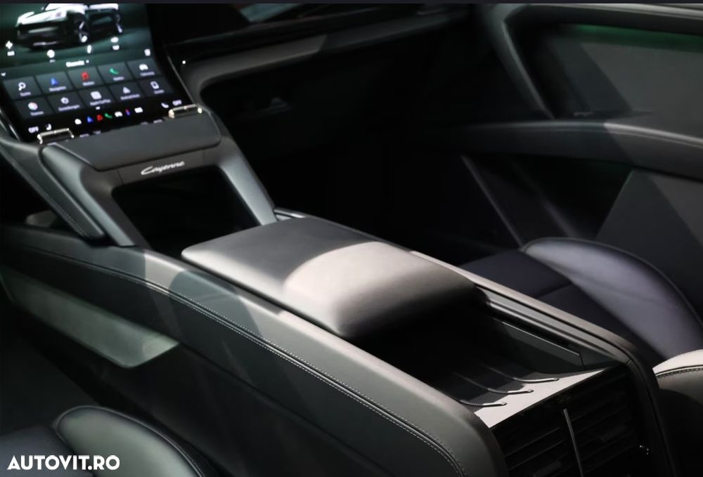 Porsche Cayenne Coupe - 17