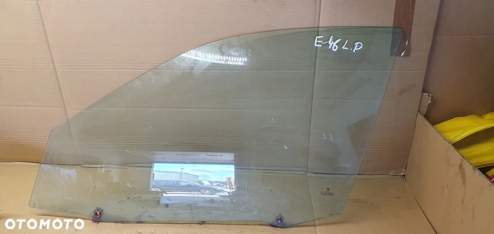Szyba lewy przód przednia lewa BMW 3 E46 AS2 01r - 1