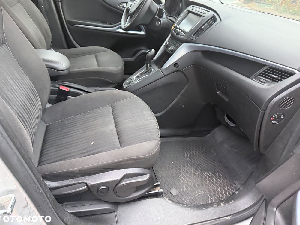 Opel Zafira Tourer 2.0 CDTI Automatik Edition - 27
