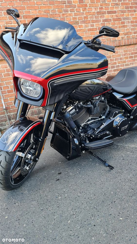 Harley-Davidson Touring Street Glide - 7