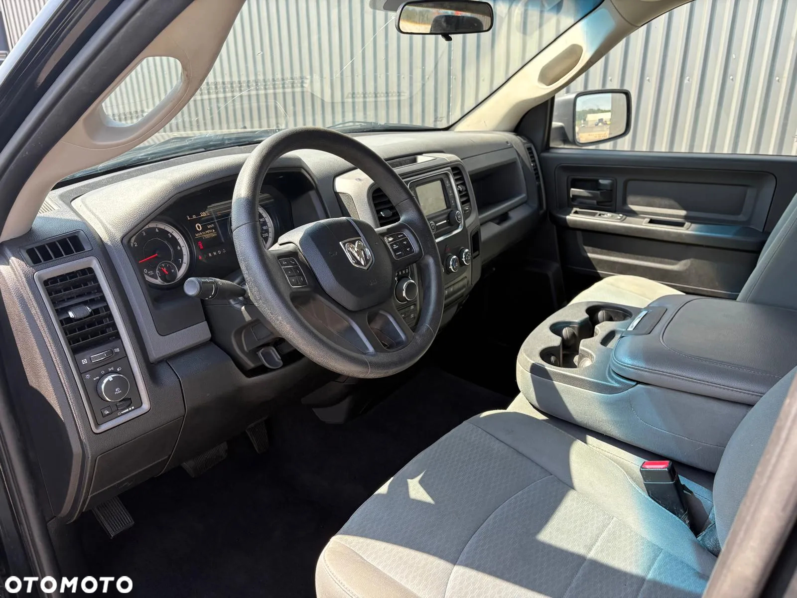RAM 1500 - 9