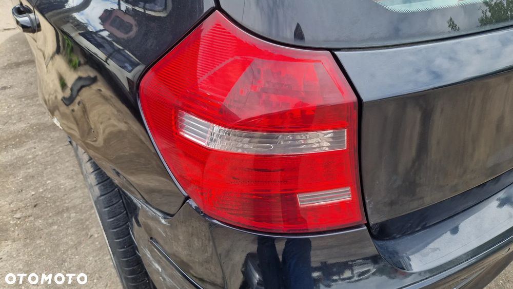 BMW 1 E87 LIFT LAMPA TYŁ LEWA - 1