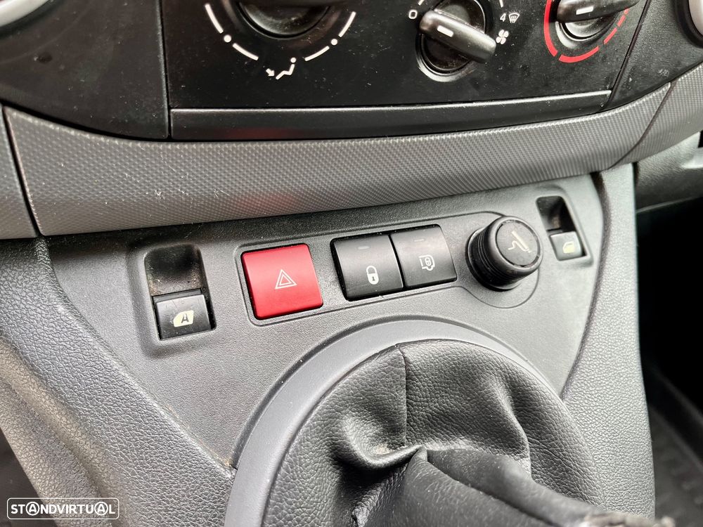 Peugeot Partner 1.6 HDI - 27