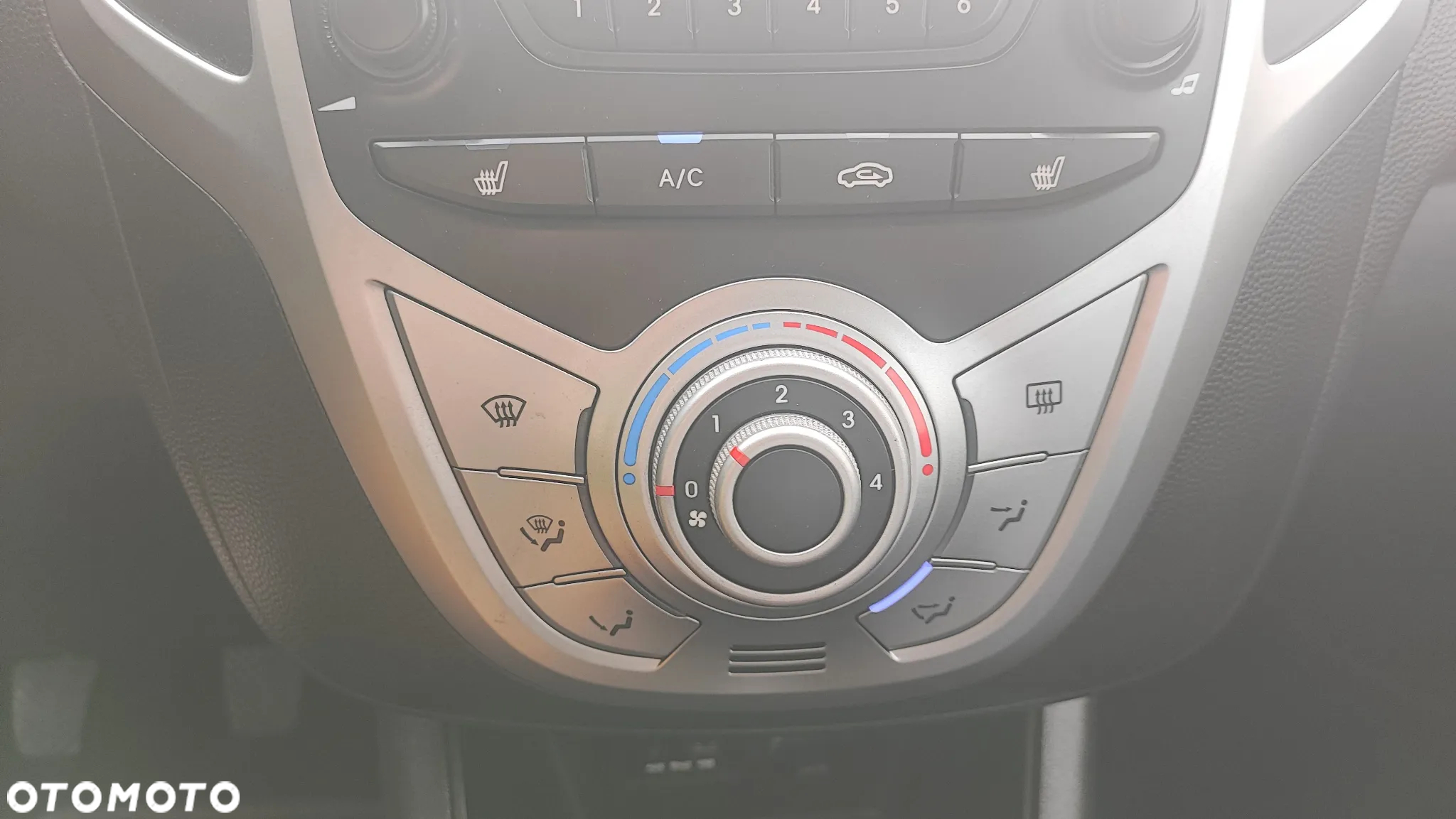 Hyundai ix20 1.4 Comfort - 33
