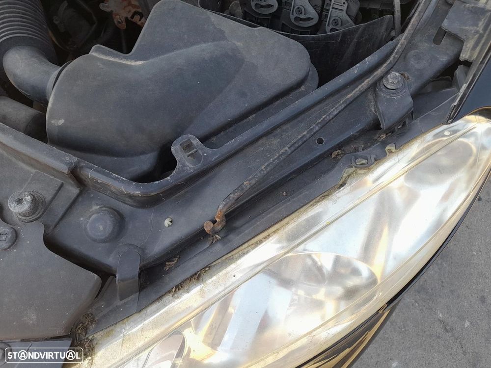Ótica / farol esquerda PEUGEOT 307 (3A/C) - 3