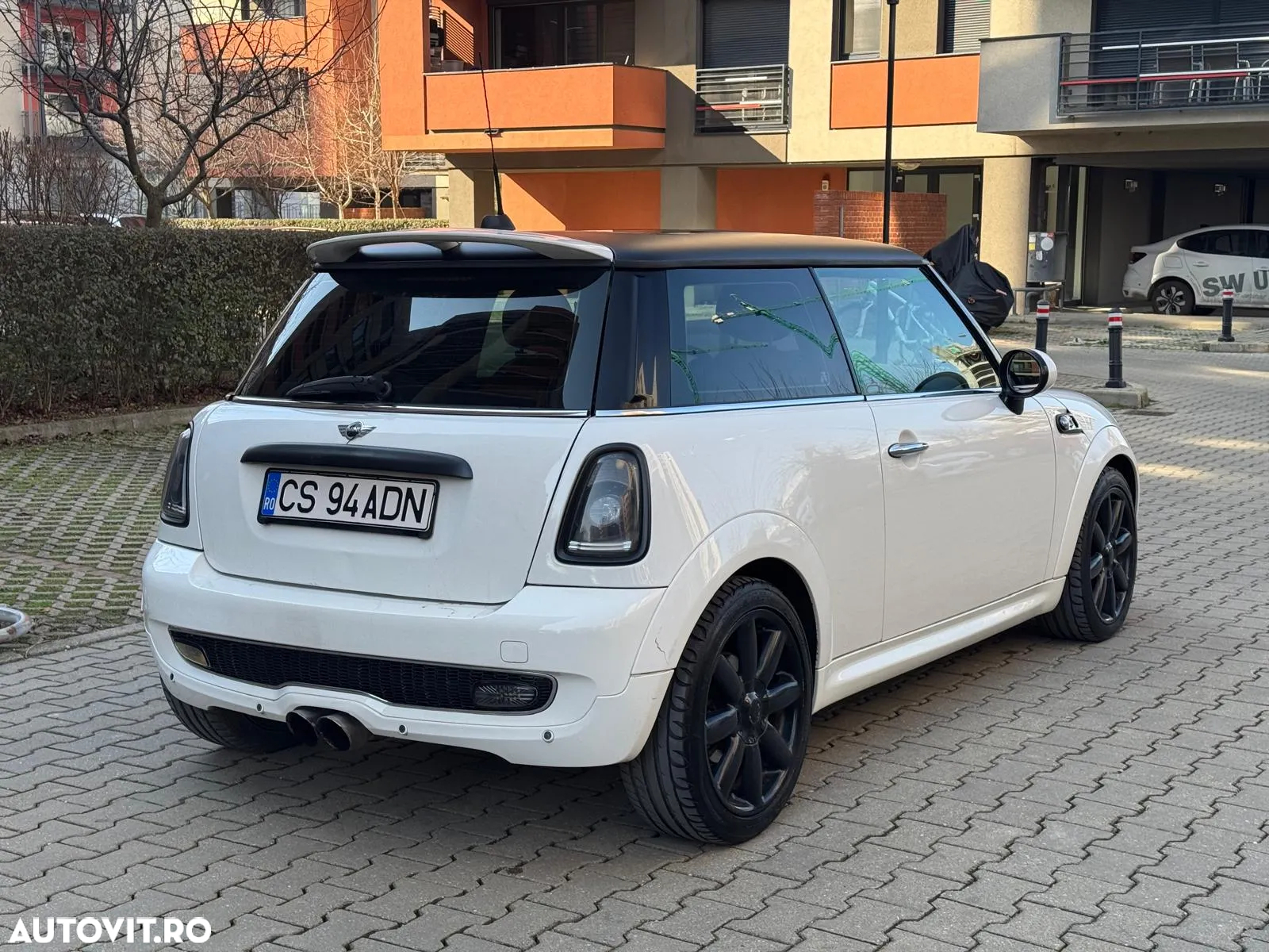Mini Cooper S Coupe - 2