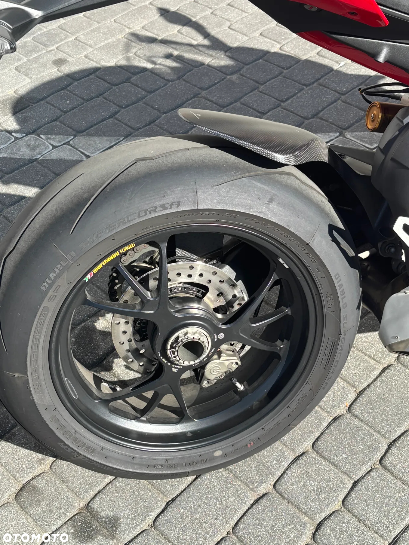 Ducati Panigale V4S - 8