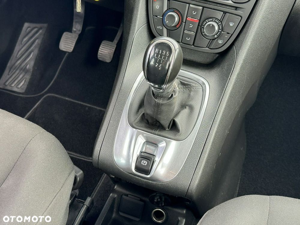 Opel Meriva - 29