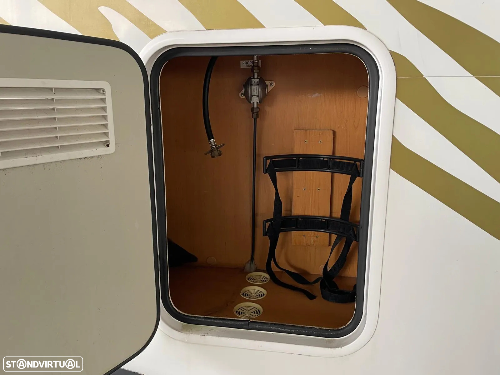CI International Elliot 10 - Autocaravana - 51