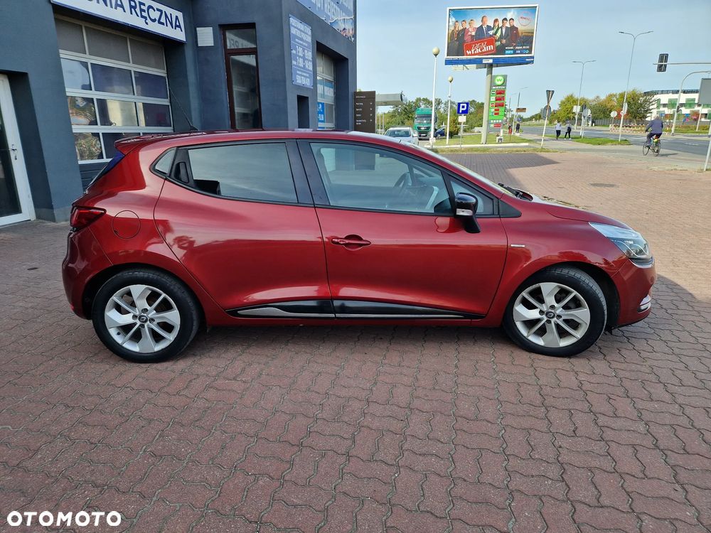 Renault Clio 1.2 16V Limited - 6